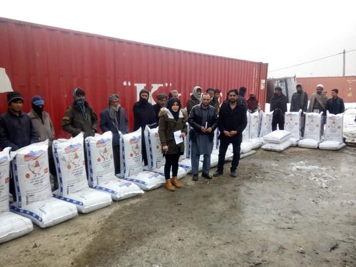  بیش از هفت‌ تُن دانه مرغ به خانواده‌های فارم‌دار کابل توزیع شد