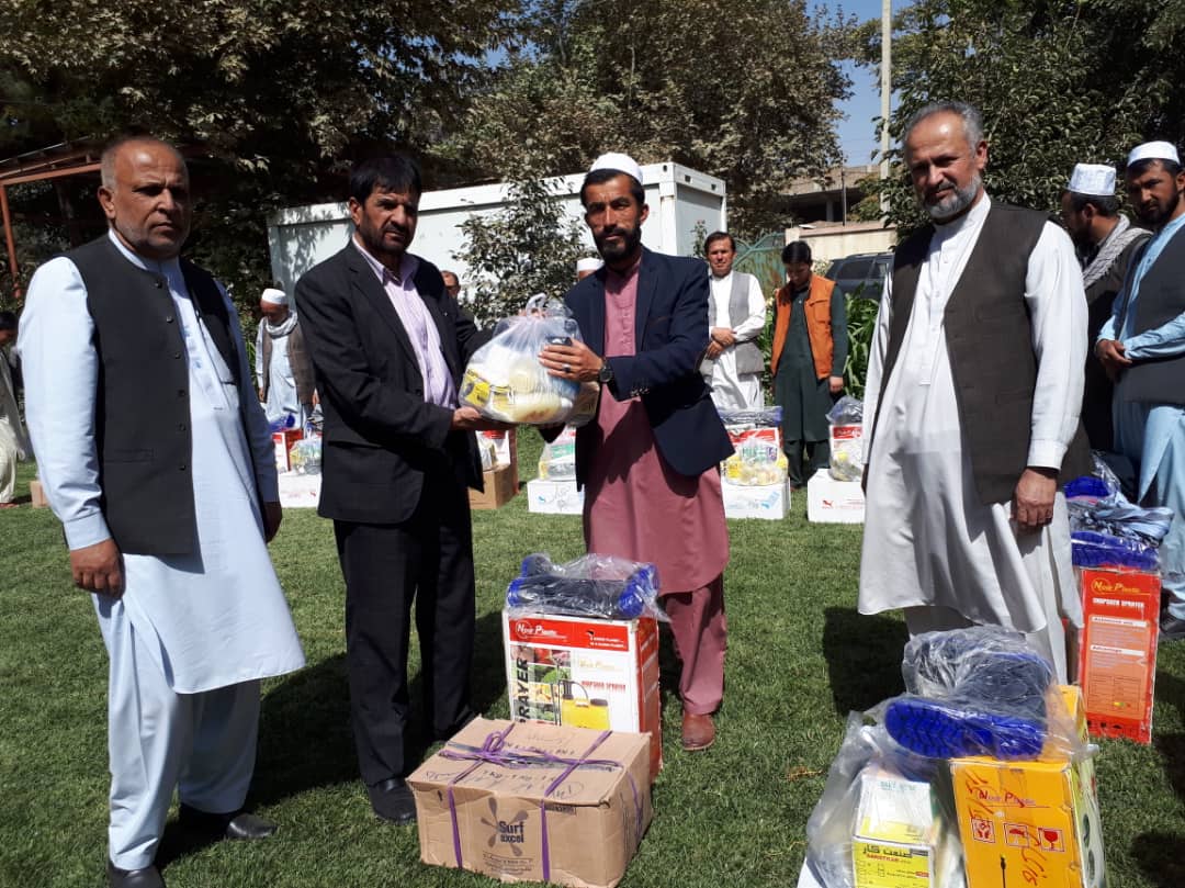 17 Animal Health Packages distributed to Takhar vets