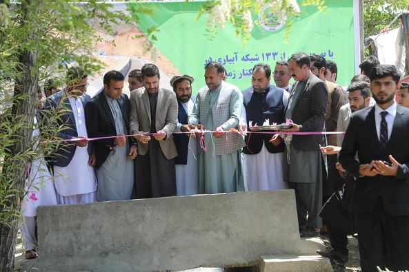 بهره‌برداری شبکه‌های آبیاری در هفته آب و برق از ولایت پروان آغاز شد.